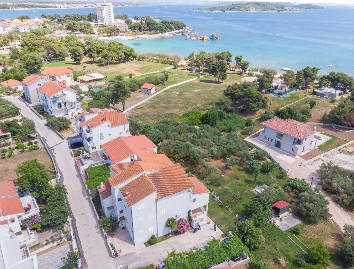 Apartments And Rooms On The Beach Vodice Zewnętrze zdjęcie